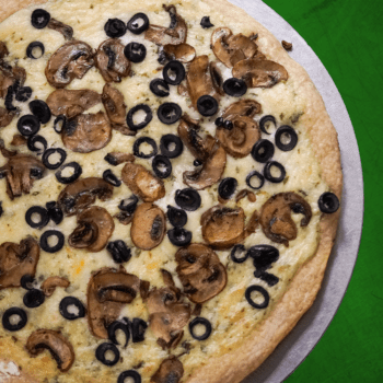 Vegan PESTO MUSHROOM Pizza with Black Olives - Pan - Frozen